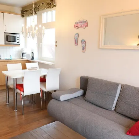 Strandstrasse 14 - 51-13 *